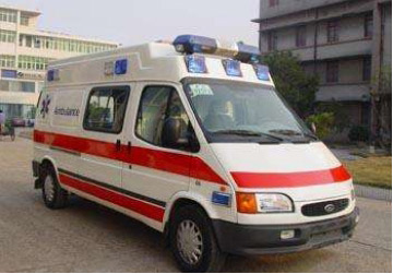永平县救护车租赁